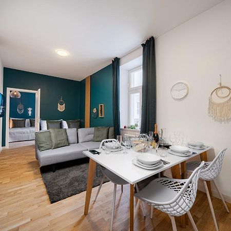 Cavallo Business Apartments Прага Экстерьер фото